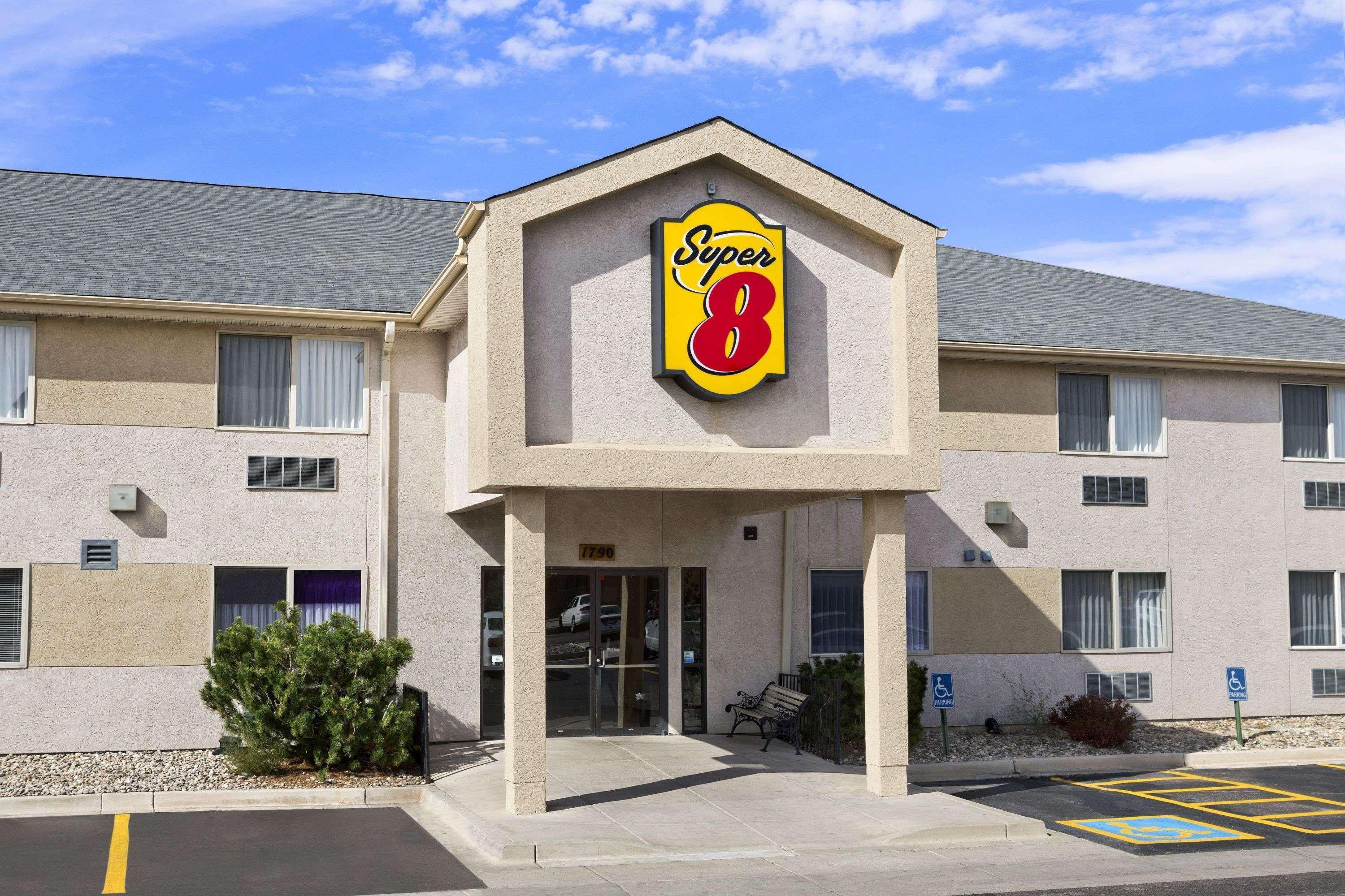Motel Super 8 By Wyndham Colorado Springs Airport Extérieur photo