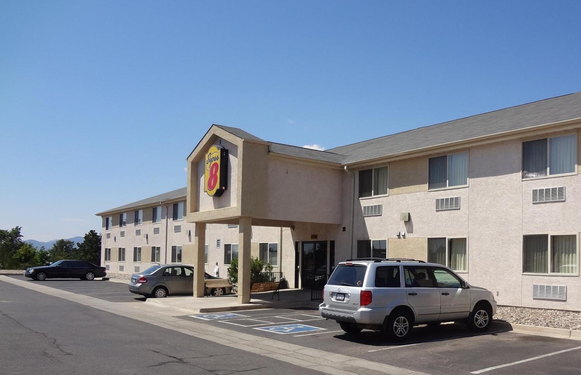 Motel Super 8 By Wyndham Colorado Springs Airport Extérieur photo
