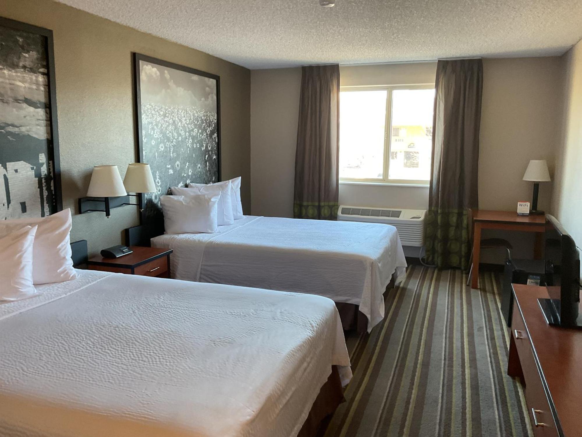 Motel Super 8 By Wyndham Colorado Springs Airport Extérieur photo