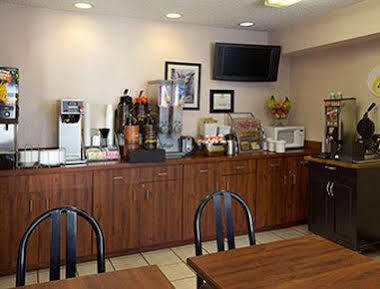 Motel Super 8 By Wyndham Colorado Springs Airport Extérieur photo